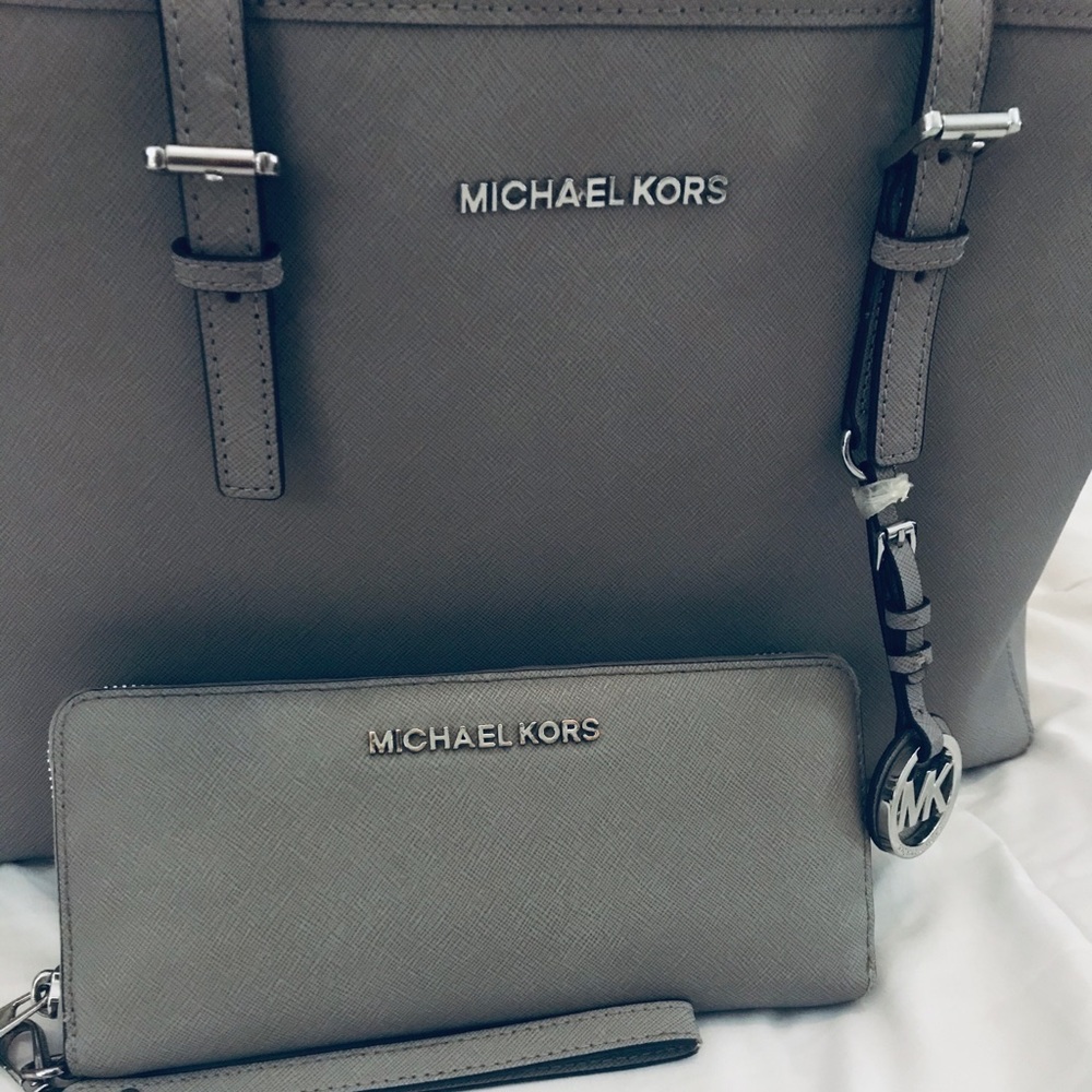 Large Michael Kors purse.